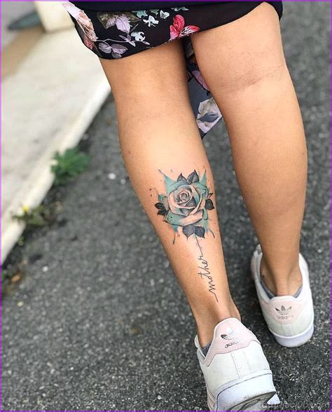 Tatuaje en la pierna mujer